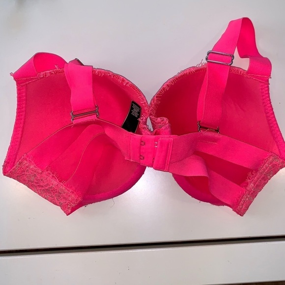 Victoria’s Secret Very Sexy Push Up Hot Pink Lace Bra Size 34DD Adjustable Sexy - Picture 2 of 4